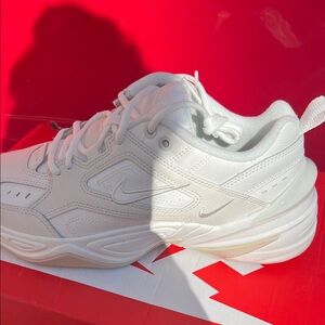 Nike White Women's Sneakers
